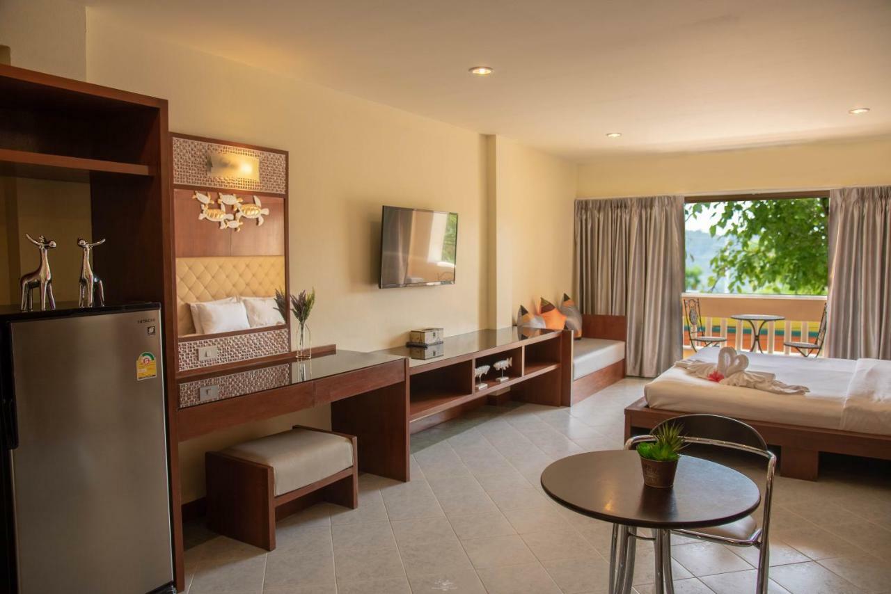 Park 38 Hotel - Sha Plus Phuket Eksteriør bilde
